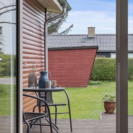 Feriehus Rayla - 150m From The Sea By Interhome Hals