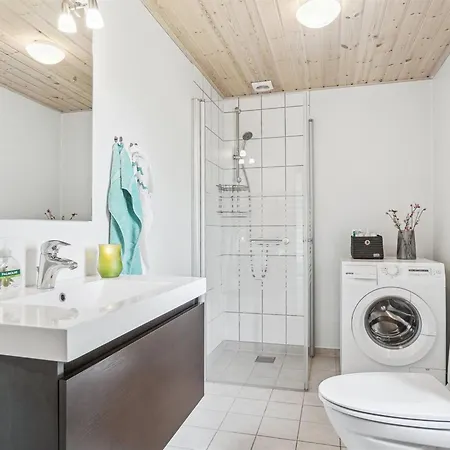 Rayla - 150m From The Sea By Interhome * Hals